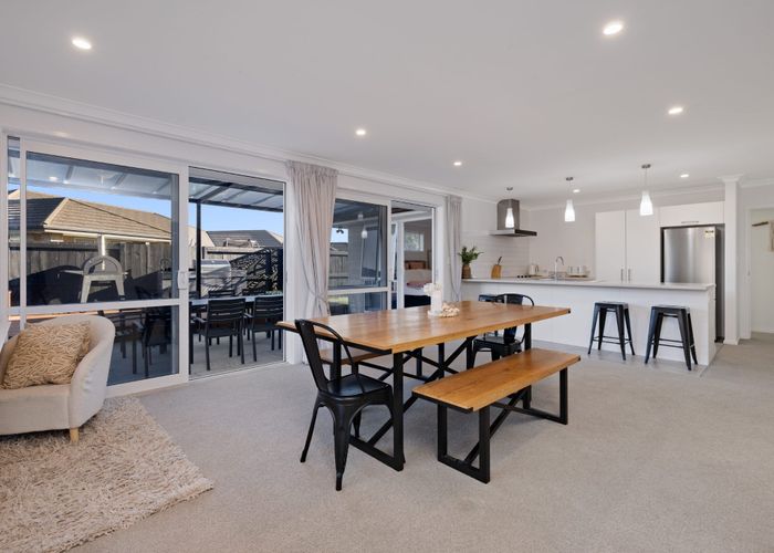  at 24 Te Kio Crescent, Papamoa Beach, Tauranga, Bay Of Plenty