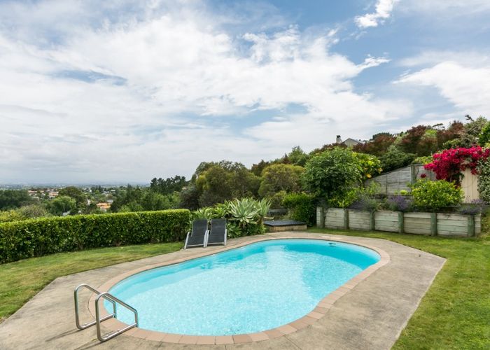 Free property data for 83 Hikanui Drive, Havelock North, Havelock North homes.co.nz