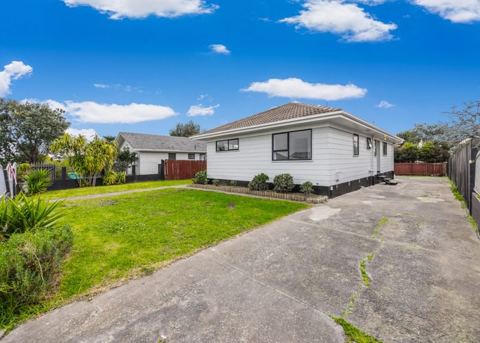  at 53 Burundi Avenue, Clendon Park, Manukau City, Auckland