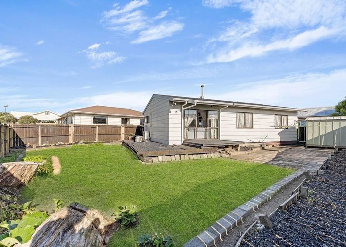  at 1/23 Kerrs Road, Wiri, Auckland