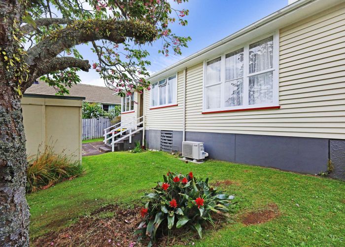  at 42 Banks Street, Marfell, New Plymouth