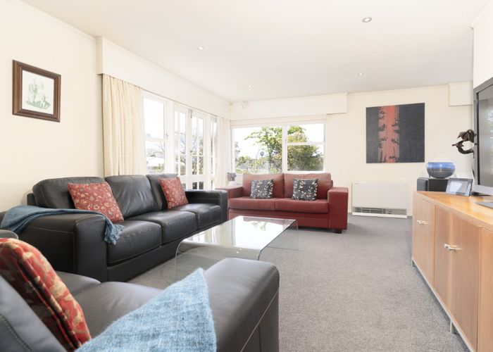  at 48 Churton Drive, Churton Park, Wellington