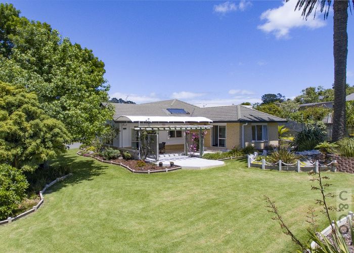  at 10 Amber Place, Waimauku, Waimauku