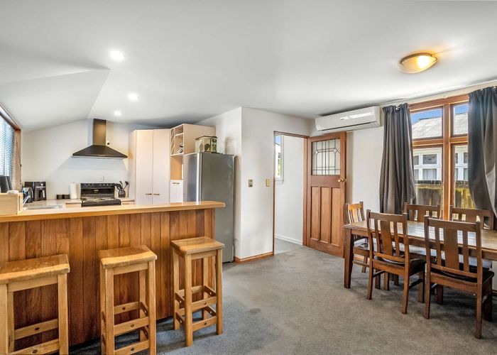  at 1/36 Frankleigh Street, Somerfield, Christchurch