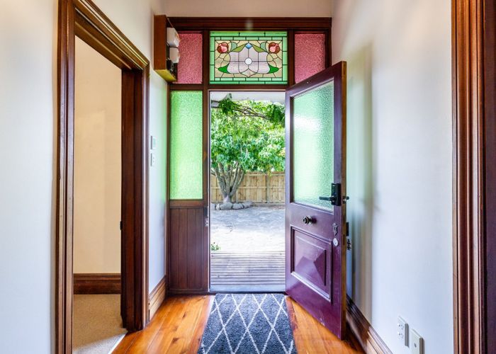  at 205 Grove Road, Mayfair, Hastings