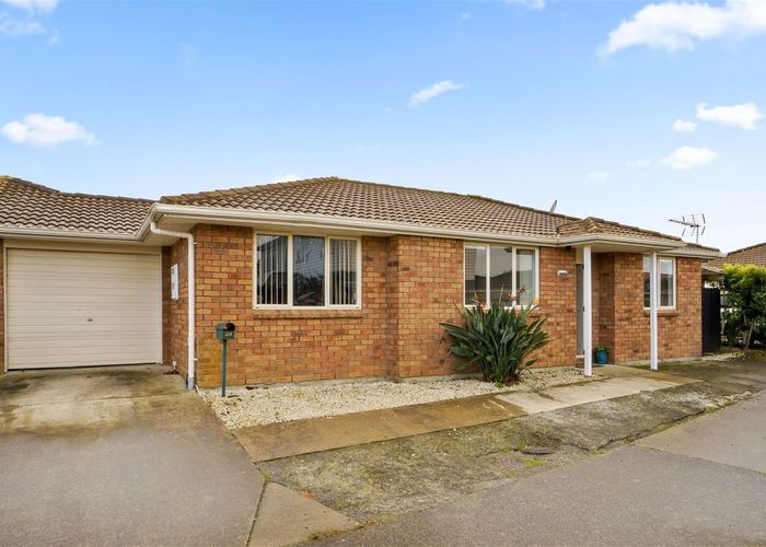  at 29 Serenity Place, Otara, Auckland