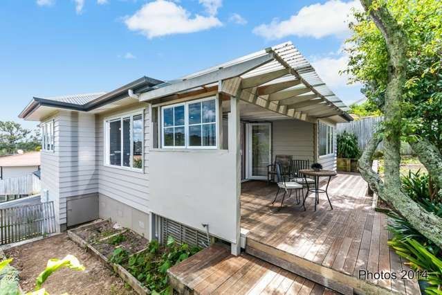  at 7A Lyttelton Avenue, Forrest Hill, North Shore City, Auckland