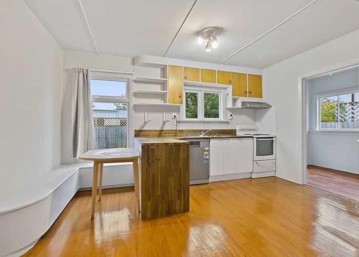  at 7 Hanrahan Street, Upper Riccarton, Christchurch