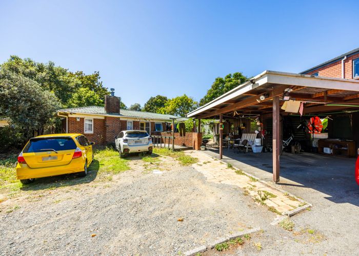  at 12-16 Franklin Avenue, Papatoetoe, Manukau City, Auckland