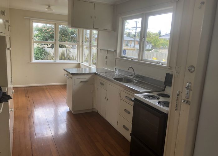  at 4 Thornton Place*, Melville, Hamilton, Waikato