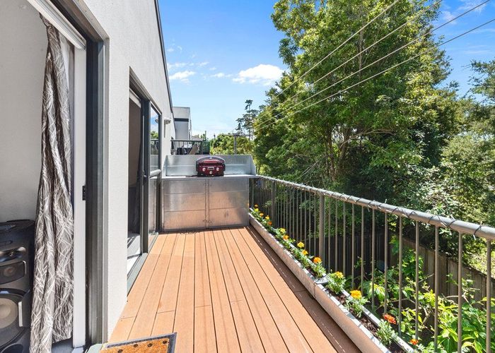  at 44/437B Albany Highway, Albany, North Shore City, Auckland