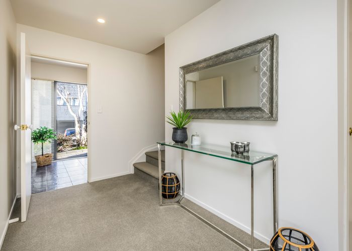  at 12/15 Harrison Road, Mount Wellington, Auckland