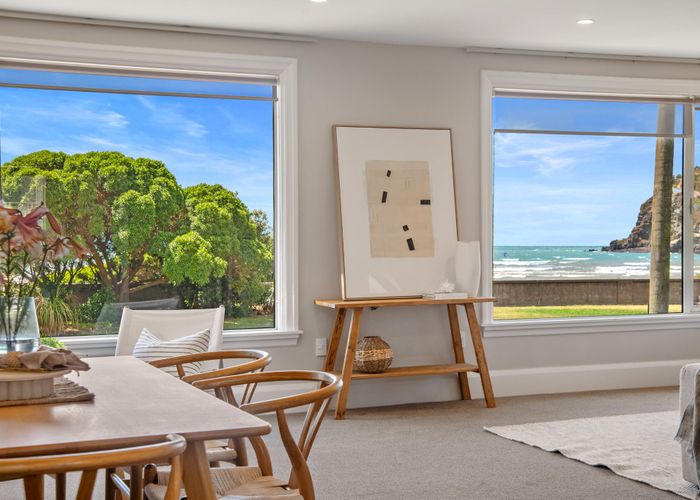  at 94 Esplanade, Sumner, Christchurch