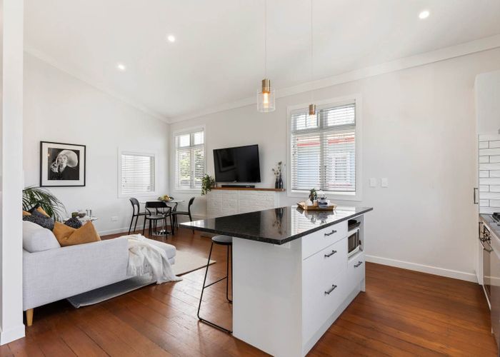  at 1584 Great North Road, Waterview, Auckland City, Auckland