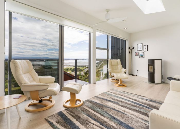  at 11 St Remy Lane, Redcliffs, Christchurch City, Canterbury