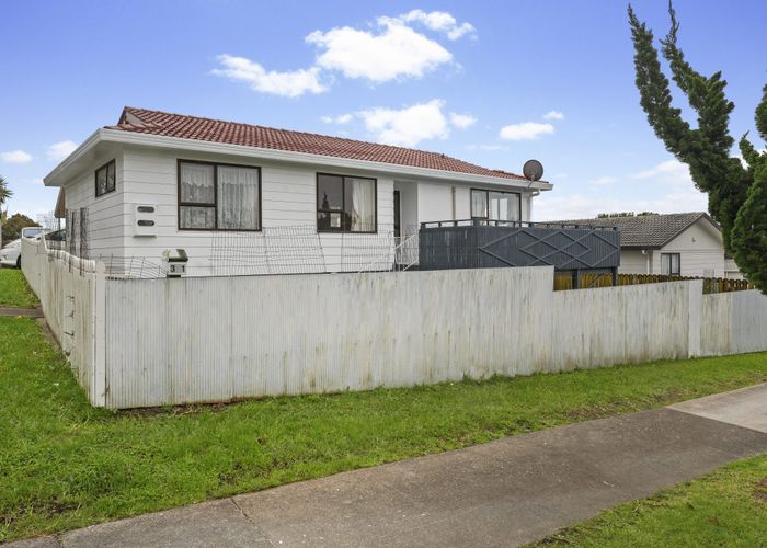  at 3/1 Rebecca Rise, Clendon Park, Manukau City, Auckland