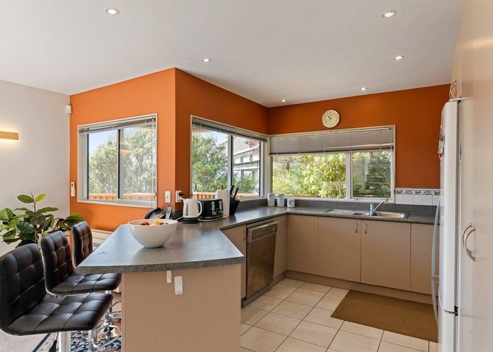  at 68 Downing Street, Crofton Downs, Wellington, Wellington