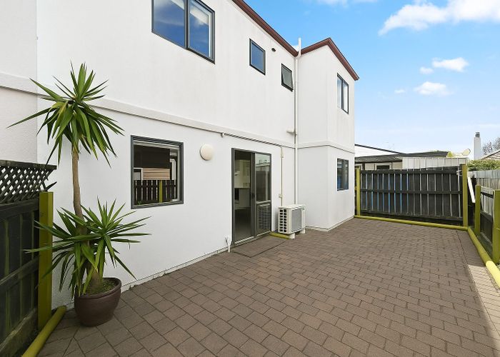  at 42c Campbell Street, Frankton, Hamilton, Waikato