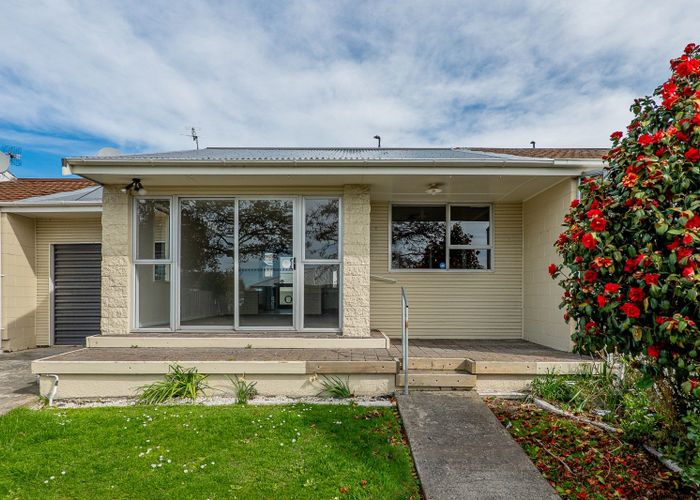  at 2/80 Charles Street, Waltham, Christchurch City, Canterbury