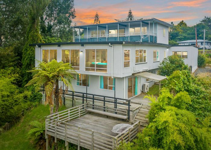  at 39 Mountain Road, Western Heights, Rotorua
