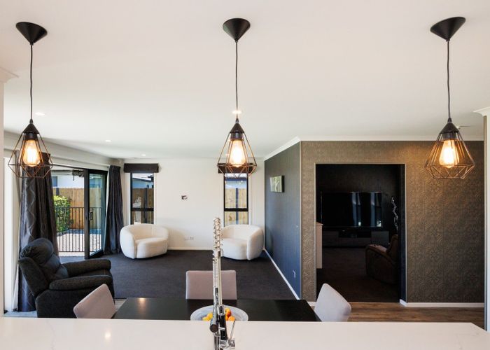  at 15 Atlantic Drive, Fitzherbert, Palmerston North, Manawatu / Whanganui