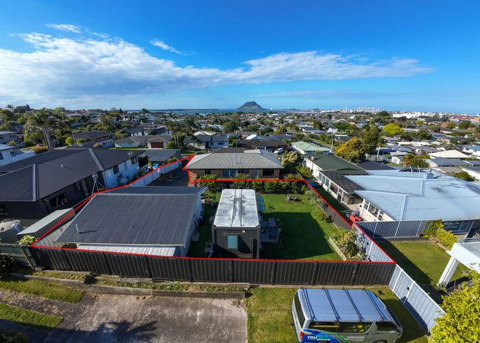  at 6c Mana Street, Otumoetai, Tauranga, Bay Of Plenty