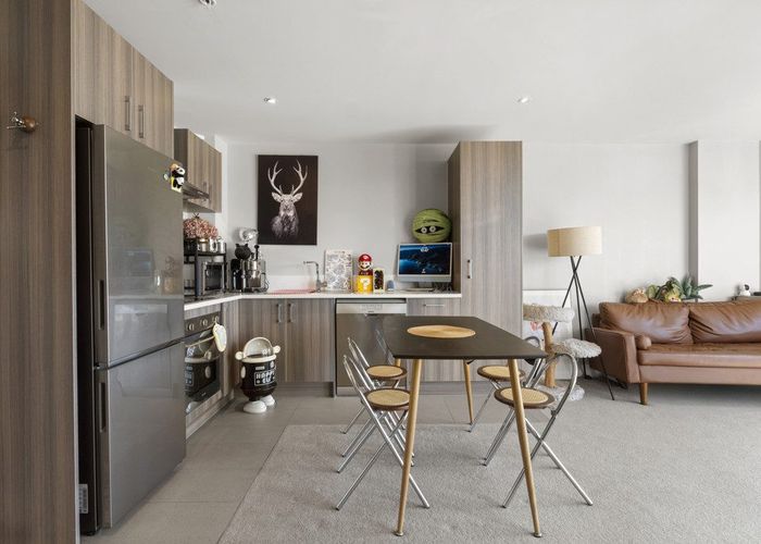  at 103/3 Rose Garden Lane, Albany, North Shore City, Auckland