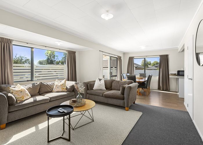  at 19 Joshua Lane, Hamilton East, Hamilton