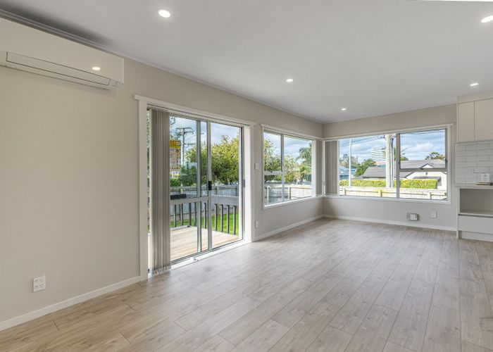  at 1/27 Nile Road, Milford, Auckland