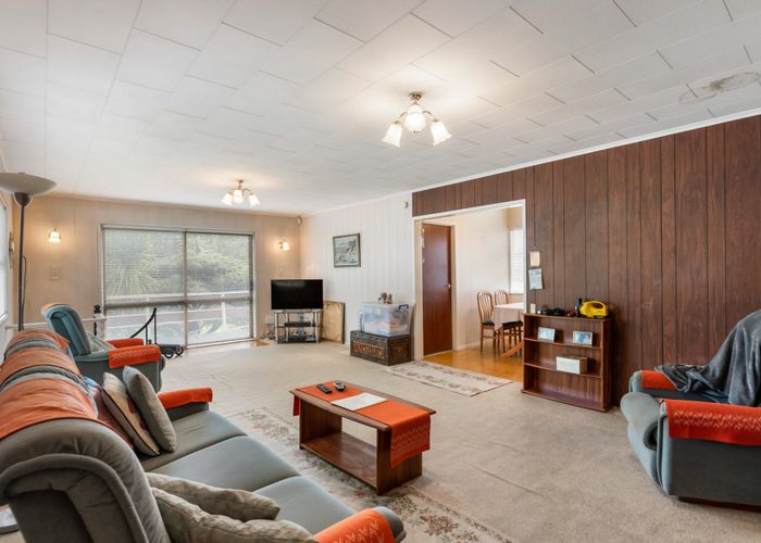  at 37 Diana Drive, Glenfield, Auckland