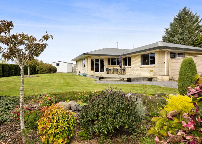  at 156 Pembroke Road West, Pembroke, Stratford
