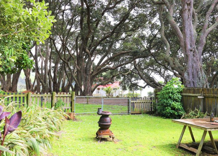 For sale 6 Fishermans Bend, Whiritoa, Hauraki, Waikato homes.co.nz