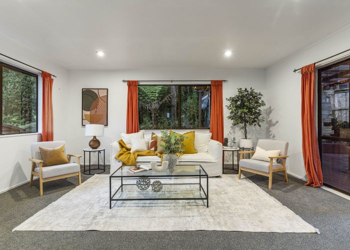  at 2/25 Fernwood Grove, Bayview, Auckland