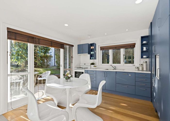  at 51 Maungakiekie Avenue, Greenlane, Auckland