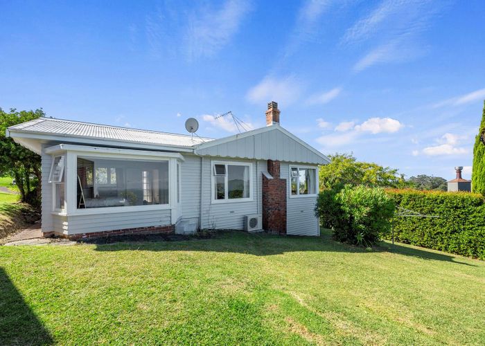  at 49 Beach Road, Castor Bay, North Shore City, Auckland