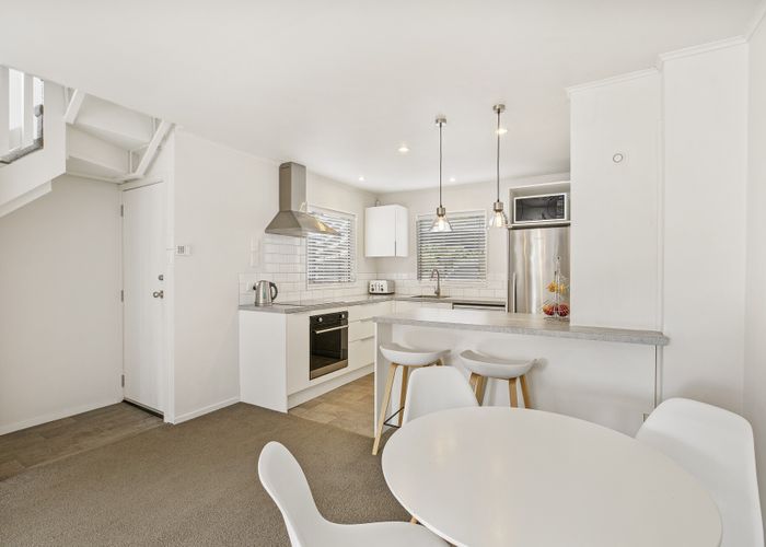  at 3/4 Rossgrove Terrace, Mount Albert, Auckland