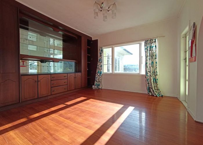  at 613 Mount Albert Road, Royal Oak, Auckland