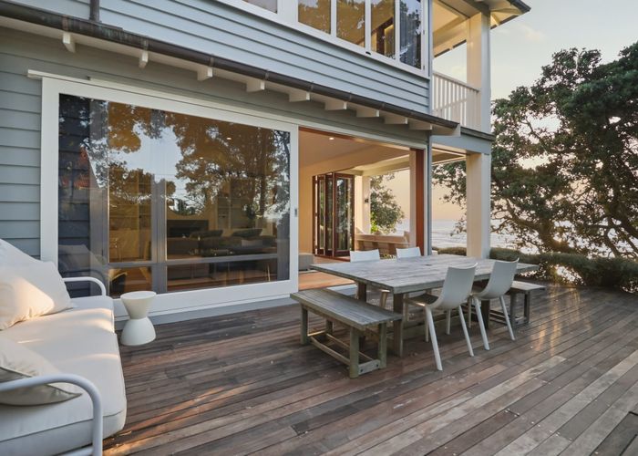  at 16 Joan Street, Point Chevalier, Auckland City, Auckland