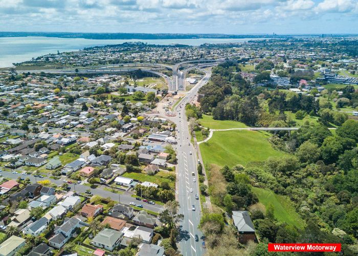  at 5 Waterview Downs, Waterview, Auckland