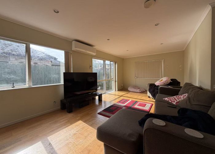  at 11 Jeffs Road, Flat Bush, Manukau City, Auckland