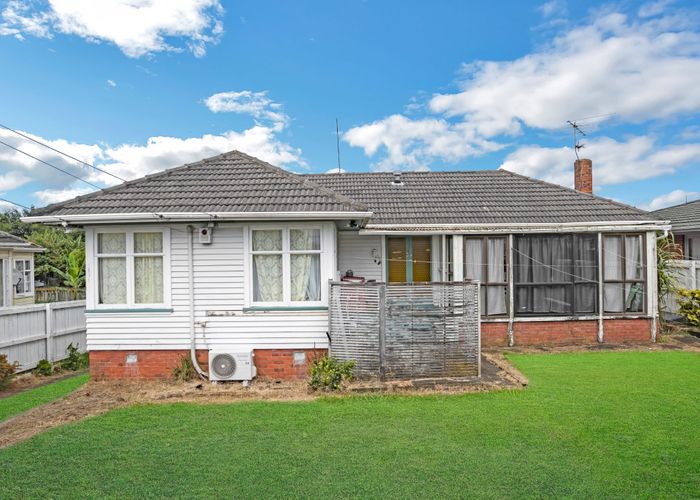  at 18 Farrelly Avenue, Mount Roskill, Auckland City, Auckland