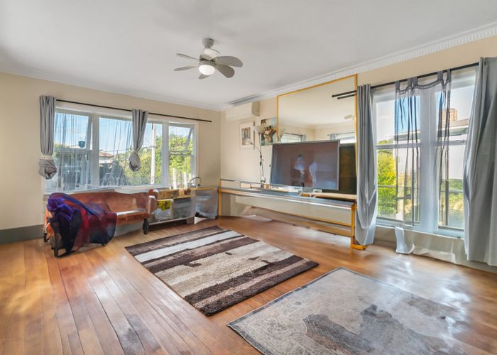  at 14 Dreadon Road, Manurewa, Manukau City, Auckland
