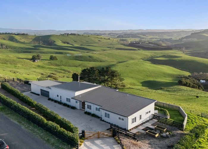  at 132 Waller Road, Mauku