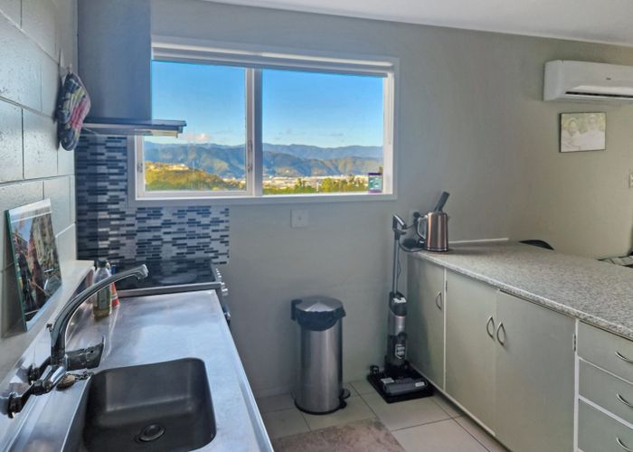  at 10B Camellia Terrace , Maungaraki, Lower Hutt, Wellington