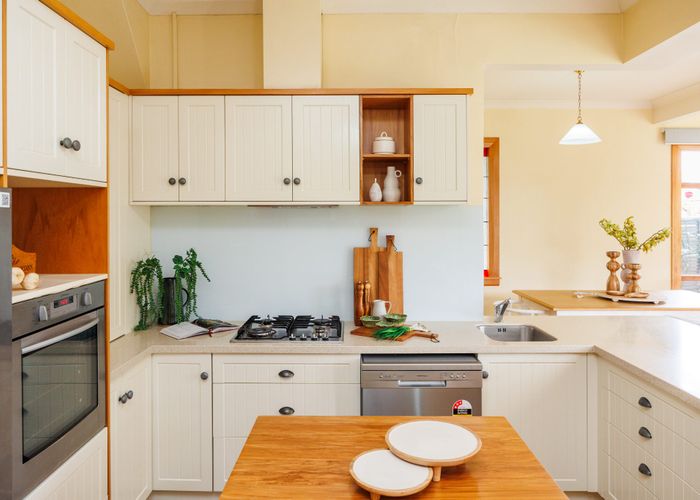  at 7 Saint Johns Avenue, Palmerston North