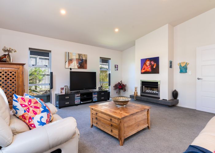  at 11 Sedgley Grove, Churton Park, Wellington