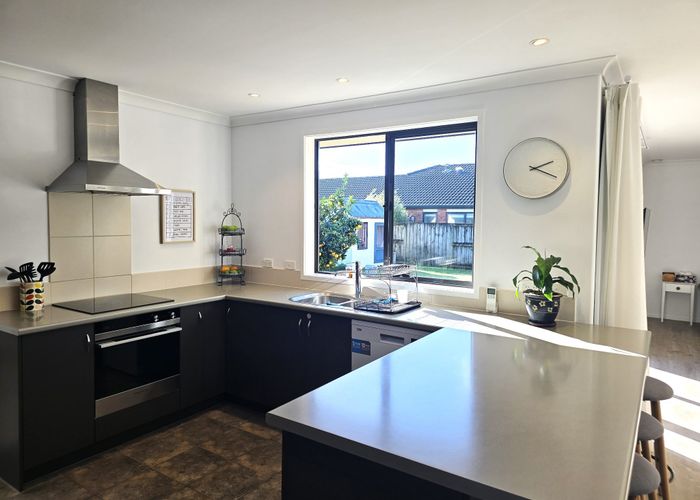 at 21 Alva Glen, Pyes Pa, Tauranga, Bay Of Plenty