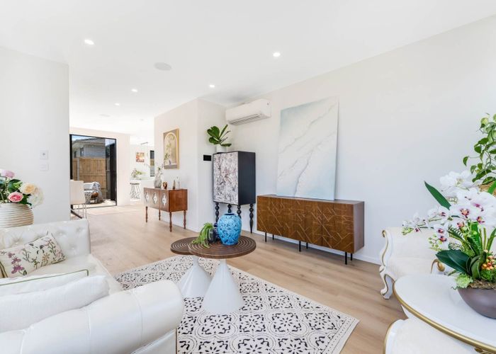  at Lot 1/3 Jillteresa Crescent, Half Moon Bay, Manukau City, Auckland