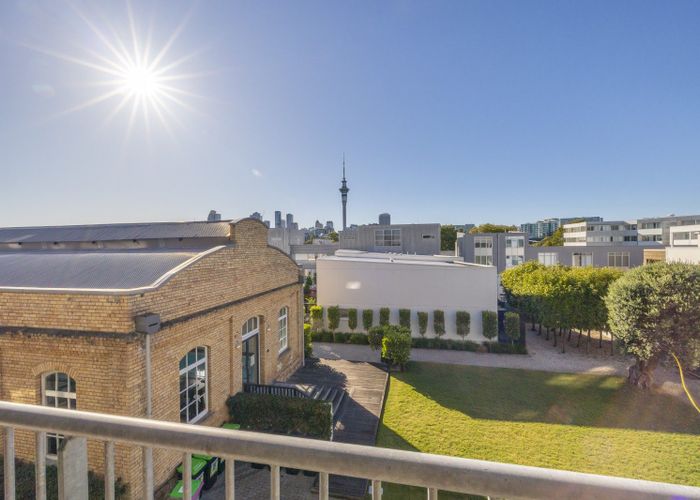  at 42 Fisher-Point Drive, Freemans Bay, Auckland City, Auckland