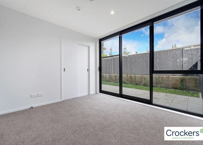  at 1/2 Treasure Lane, Te Atatu South, Waitakere City, Auckland